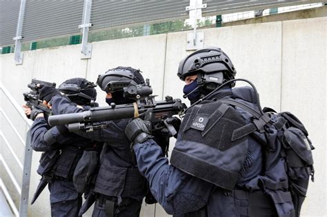 french special forces gign.